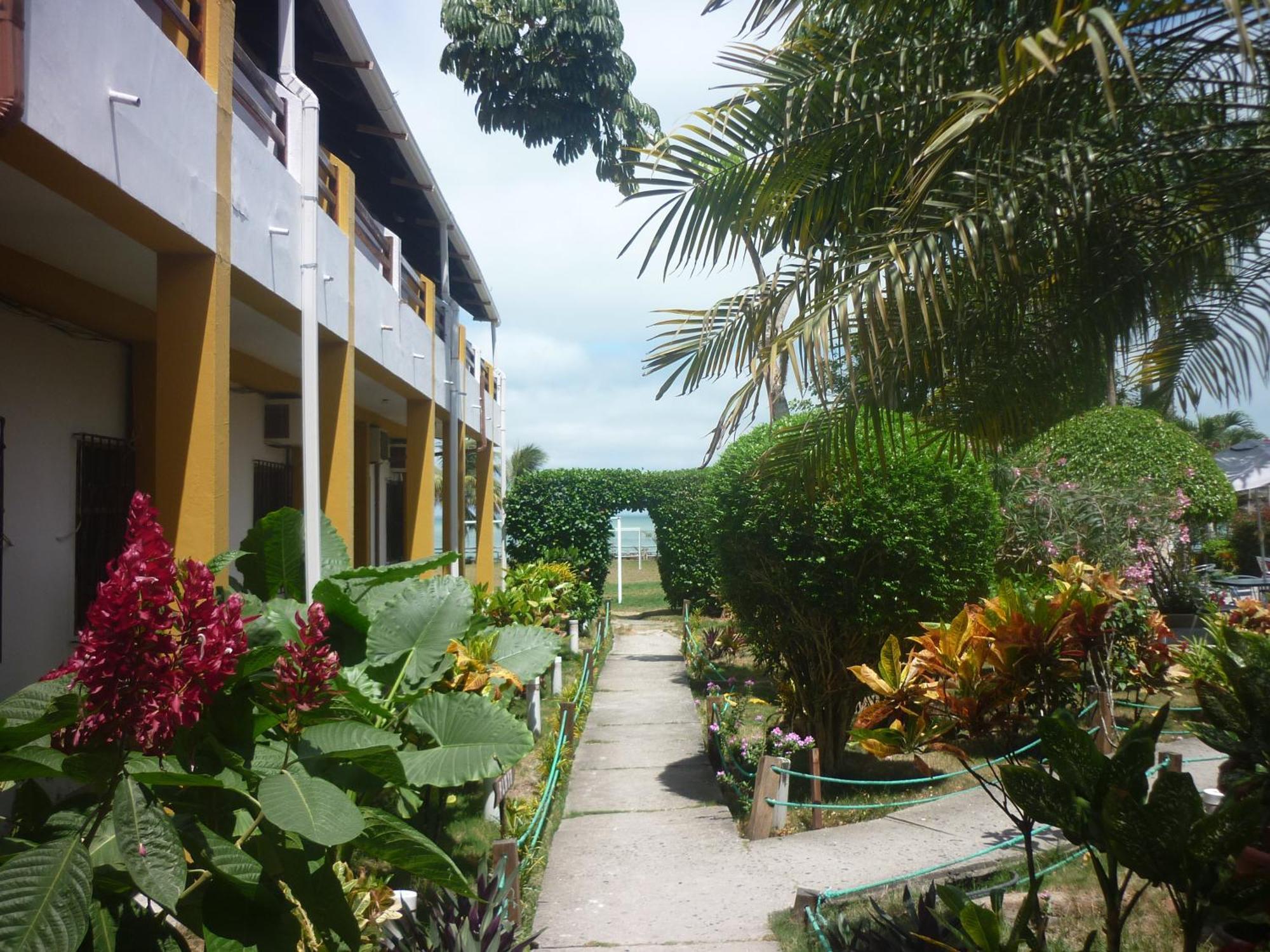 Hotel Puerto Ballesta Tonsupa Eksteriør bilde